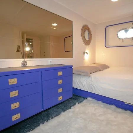 Hotel en barco Superbe Experience A Bord!